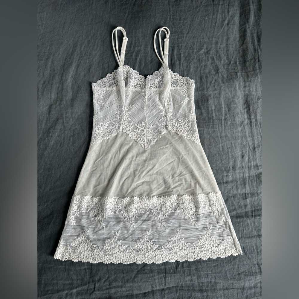 Wacoal White Lace Chemise